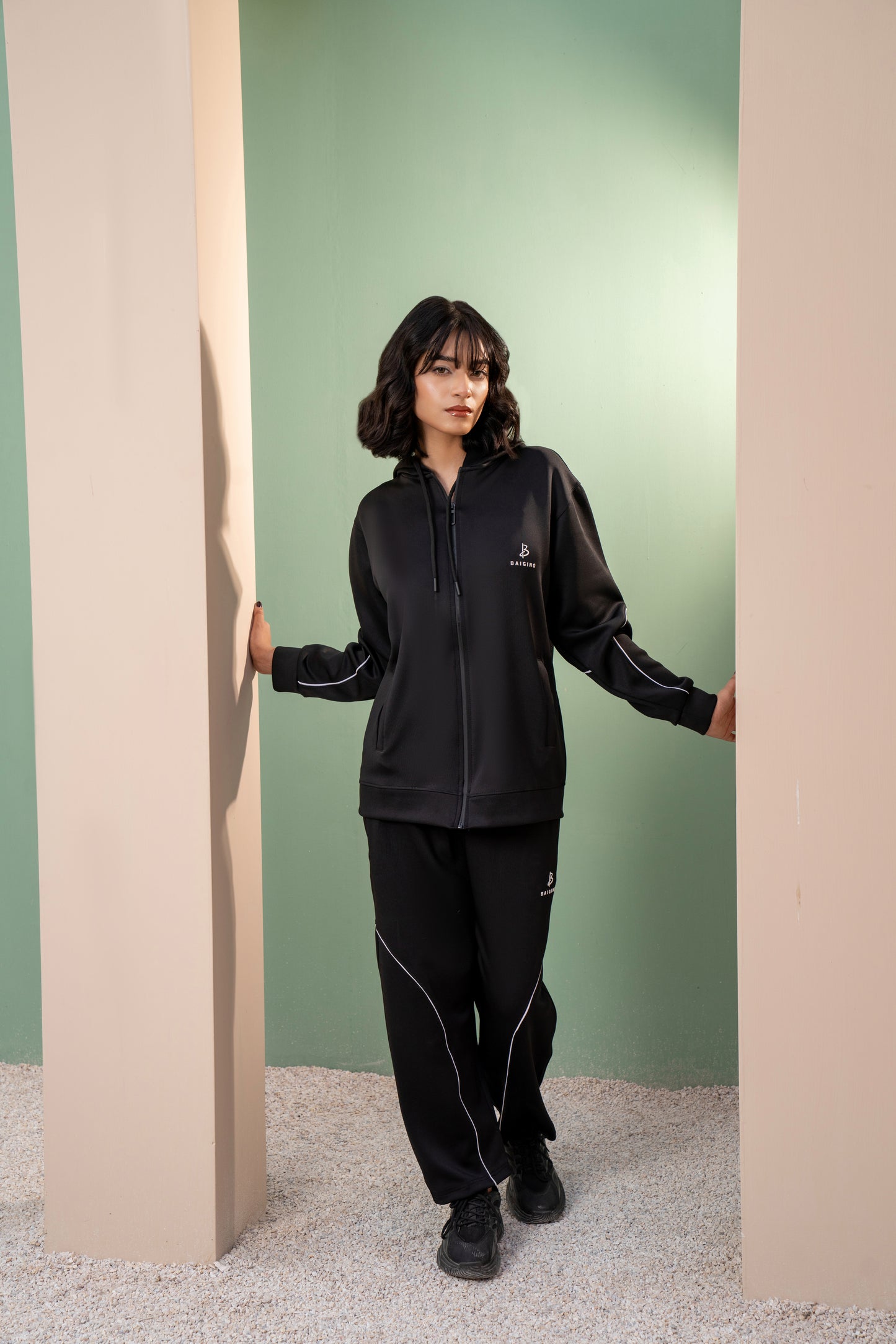 Black Momentum Tracksuit | Imported Scuba Fabric | 4-Way Stretch - F